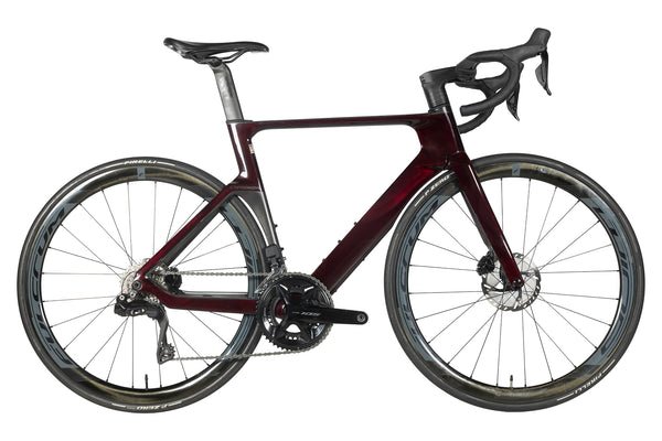 Vue du côté de la chaîne du Orbea Orca Aero M30iLTD Wine Red