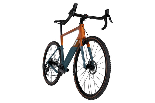 Vue diagonale du 3T Exploro RaceMax Eagle AXS Orange Grey Orange Grey