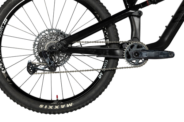 Groupe Sram Eagle GX mécaniques sur Canyon Spectral CF 7 Noir