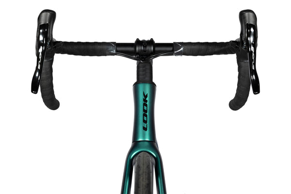 Vue frontale du Look 765 Optimum Chameleon Campagnolo Chorus Green Blue